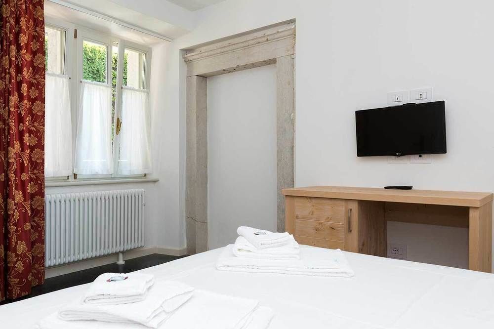 Colle Ameno Room And Breakfast Rovereto  Buitenkant foto