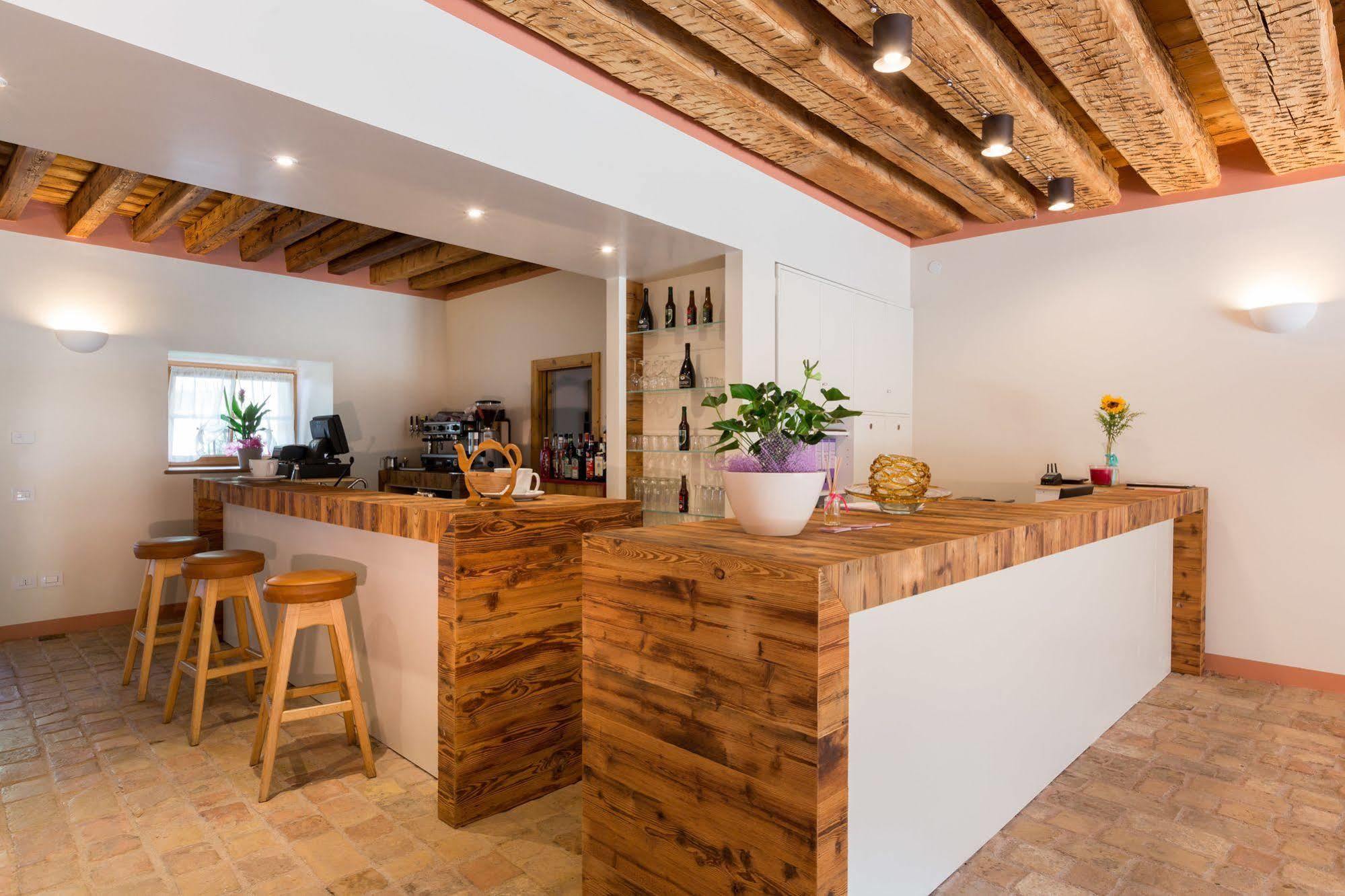 Colle Ameno Room And Breakfast Rovereto  Buitenkant foto